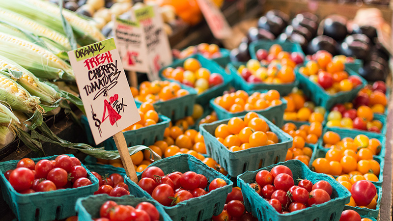 buy from farmer's market - q9 Ways To Eat Healthy on Tight Budget